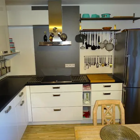 Ferienwohnung Rotkehlchen Апартаменты *