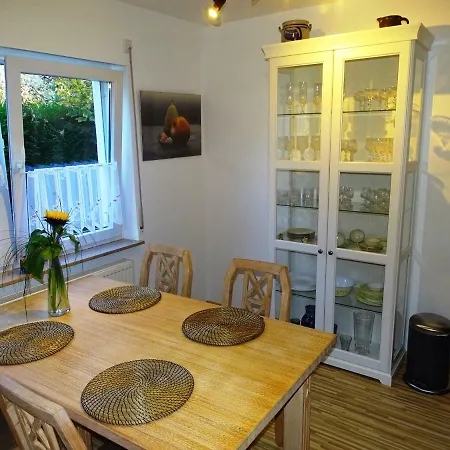 Ferienwohnung Rotkehlchen *