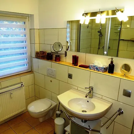 Ferienwohnung Rotkehlchen Апартаменты *