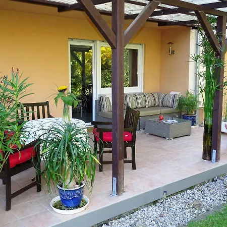 Апартаменты Ferienwohnung Rotkehlchen Kirschweiler