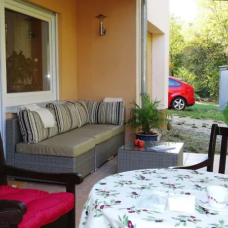 Ferienwohnung Rotkehlchen Апартаменты *