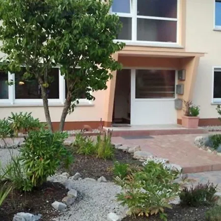 Апартаменты Ferienwohnung Rotkehlchen Kirschweiler