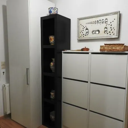 Ferienwohnung Rotkehlchen Апартаменты *